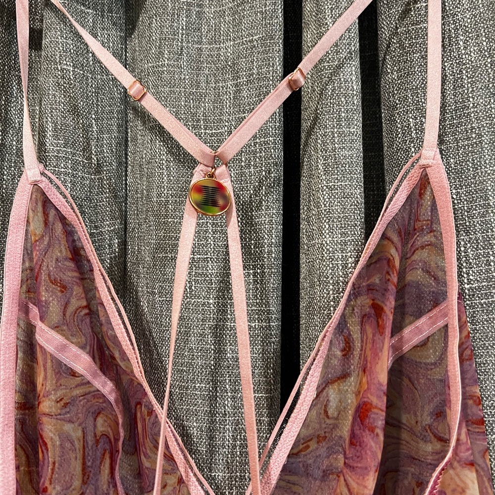 Savage X Fenty Sheer Marble Print Catsuit Bodysuit Pink Medium - Picture 6 of 8